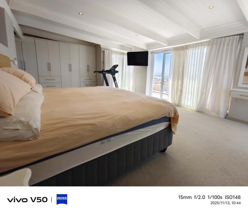 4 Bedroom Property for Sale in Hartenbos Heuwels Western Cape